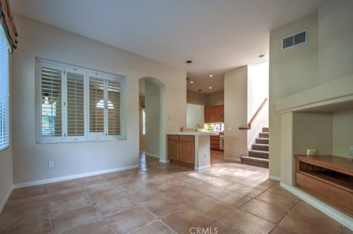 2 Altezza, Irvine CA  92606-8909 exterior