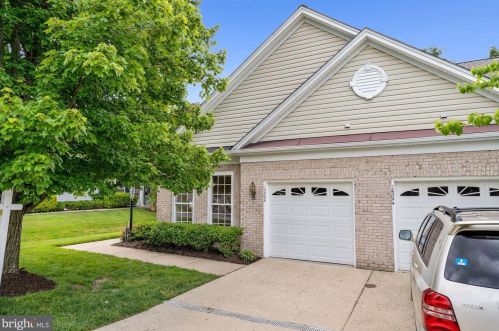 12326 Macrina Ct, Woodbridge, VA 22192-2366