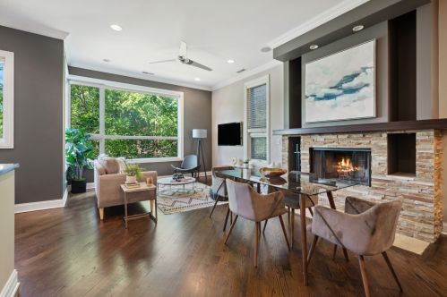 1131 Addison St, Chicago, IL 60613-3805
