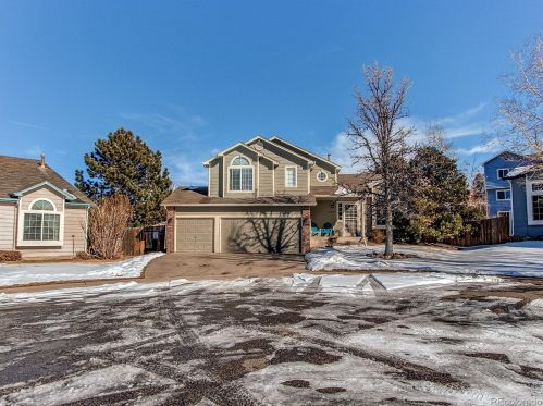 20695 Oxford Pl, Denver CO 80014-5137 exterior