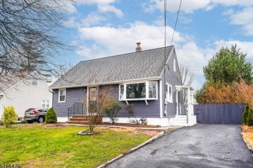 65 Semel Ave, Iselin, NJ 08830-1333
