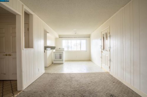 2805 Grant St, Concord CA  94520-4653 exterior