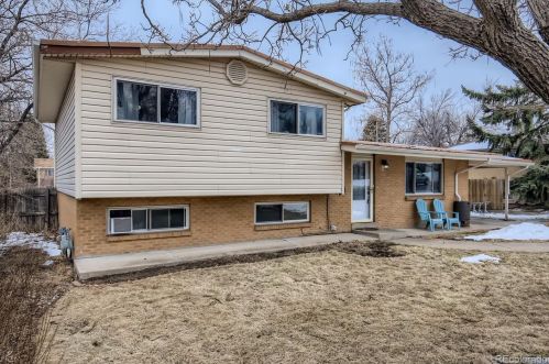 332 Nelson St, Denver, CO 80226-2632