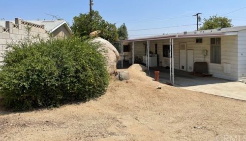 555 Cherokee Rd, Perris, CA 92570-1820