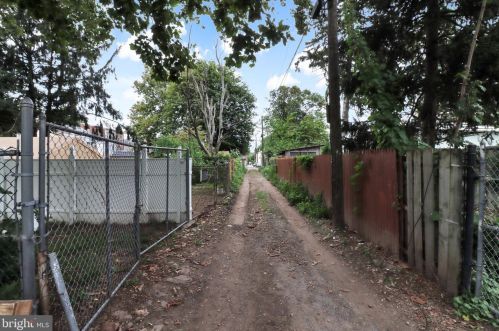 838 Lamberton St, Trenton NJ  08611-3410 exterior