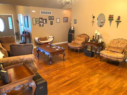 435 Deerpath Ct, Hobart IN 46342-5743 exterior