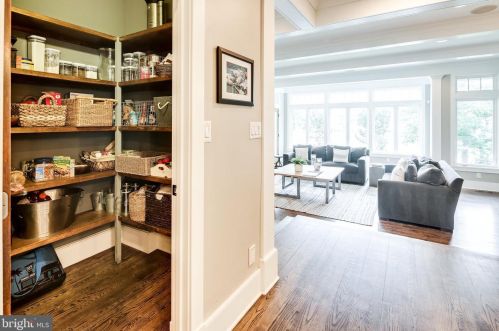 612 Cpe Mckinsey Dr, Severna Park MD 21146-4057 exterior