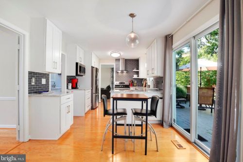 3120 Birchtree Ln, Silver Spring MD 20906-3039 exterior