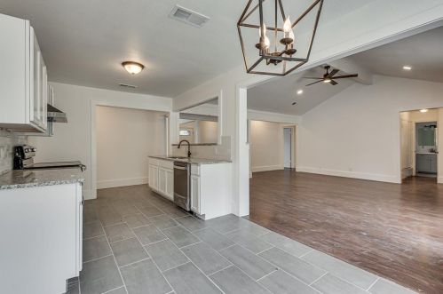 4220 Twilight Dr, Fort Worth TX  76116-7565 exterior