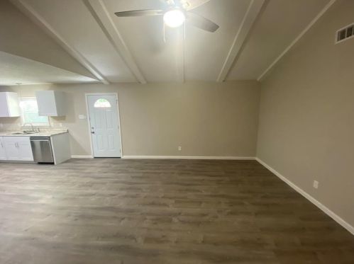 525 Oxford Park, Garland TX  75043-5437 exterior