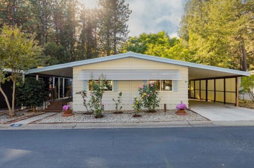 30 Primrose Ln, Grass Valley, CA 95945-7045