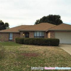 4708 Ringold Dr, Fort Worth TX  76133-7459 exterior