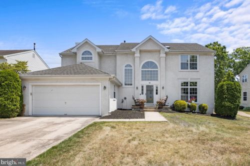 11 Wood Thrush Ave, Erial, NJ 08081-5275