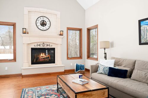 1525 Evergreen Dr, Scanlon MN  55720-8510 exterior