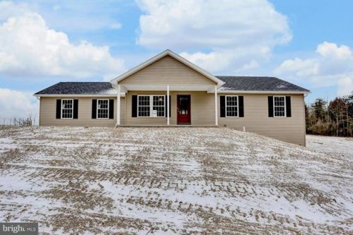 263 Mahanoy Valley Rd, Duncannon, PA 17020-8917