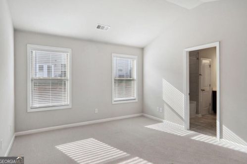7021 Kingswood Run Dr, Atlanta GA  30340-1865 exterior