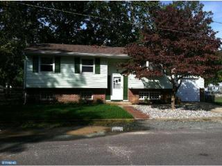3 Wasp St, Browns Mills, NJ 08015-1239