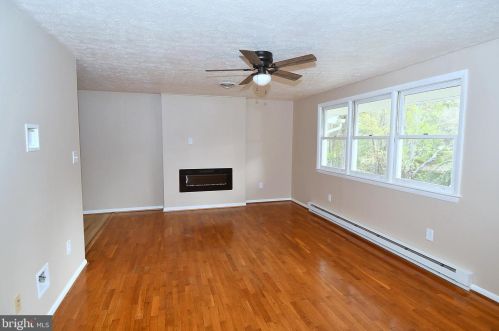 340 Highland Ridge Rd, Berkeley Springs WV  25411-3898 exterior