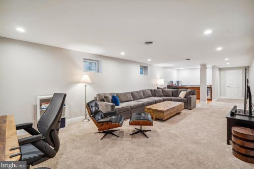 501 Apple Grove Rd, Silver Spring MD 20904-2753 exterior