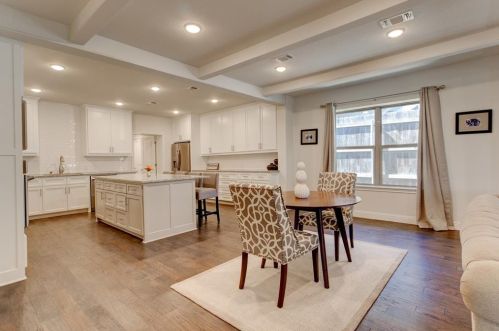 3501 6th St, Fort Worth TX  76107-2735 exterior