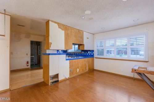 2036 Cutler St, Simi Valley, CA 93065-4921