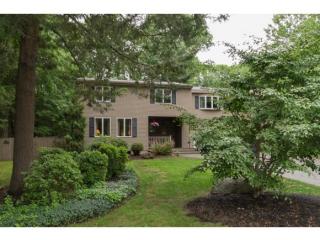 19 Taft Rd, Portsmouth, NH 03801-5732