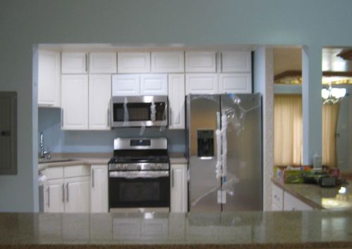 27 Oltendorf Rd, Streamwood, IL 60107-1415