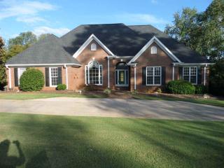 713 Tara Ln, Duncan, SC 29334-9287