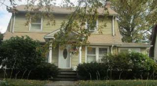 52 Richmond Ave, Paterson, NJ 07502-2033