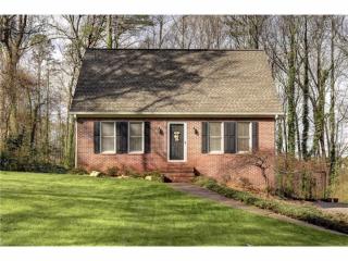 185 Mountainview Cir, Holly Springs, GA 30115-9005