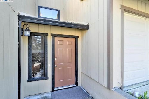2403 Silk Tree Ct, Pacheco, CA 94553-4339