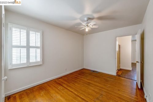 1630 Chestnut St, Berkeley, CA 94702-1430