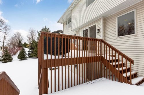 1704 Brant Cir, Saint Paul MN  55122-2290 exterior