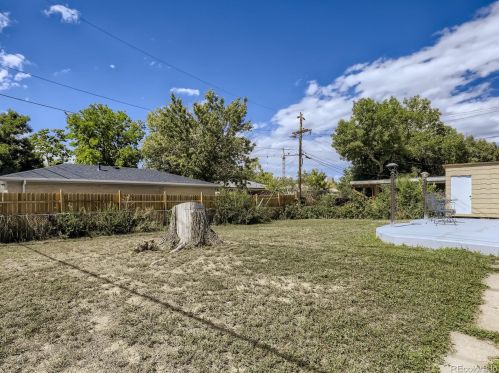 1301 Troy St, Denver CO  80011-6449 exterior