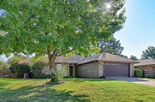 1306 Brookfield Ln, Midlothian TX  76063-2520 exterior