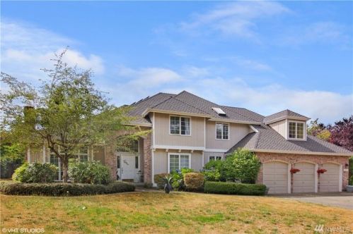 20711 92nd Pl, Redmond, WA 98053-5200