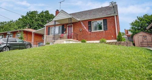 4264 Grotto Ct, Cincinnati, OH 45211-5341