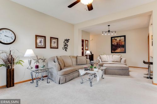 389 Hayes Dr, Hastings, MN 55033-4133