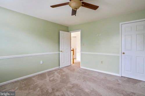 510 Crosswinds Dr, Charles Town WV  25414-3942 exterior