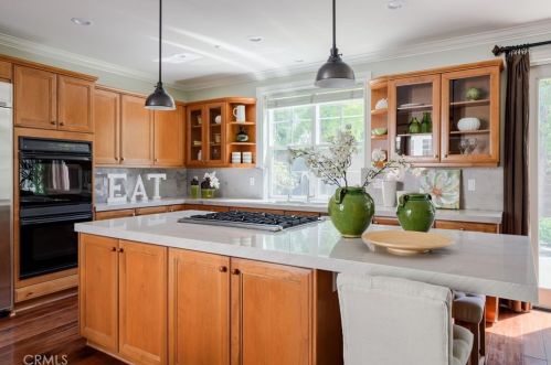 61 New Dawn, Irvine CA  92620-1977 exterior