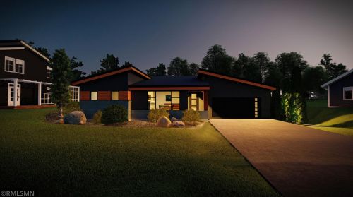 985 Creekside Xing, Stillwater, MN 55082