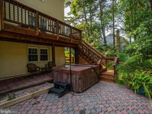 7620 Bertito Ln, Springfield VA  22153-1601 exterior