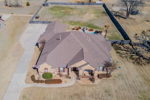 7340 Cabot Estates Dr, Midlothian, TX 76063-4644