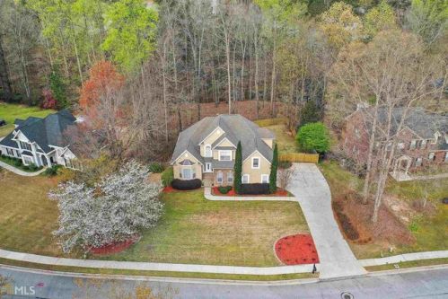 131 Windsong Dr, Stockbridge, GA 30281-6424