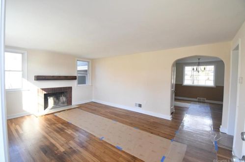 509 North St, Milford, CT 06461-2051