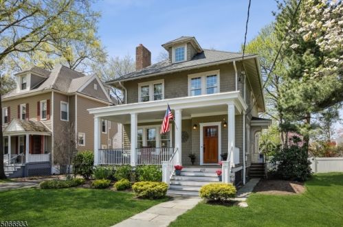 209 Central Ave, Cranford, NJ 07016-2202