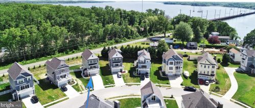 349 Marina Ave, Aberdeen MD  21001-4204 exterior