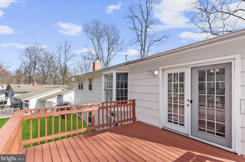 5357 Mad River Ln, Columbia MD  21044-1819 exterior