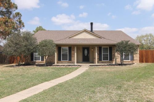 3924 Crossbow Ln, Lewisville, TX 75028-1534