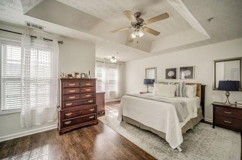 1832 Broad River Rd, Atlanta, GA 30349-9169